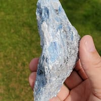 62f27cbc-bfbd-586e-80ea-edbb12d9a6e6.jpg Aqua Blue Kyanite Cluster AQKY1