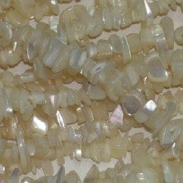 33bb94f7-b810-56f8-b108-98ddf9b43e5e.jpg Mother of Pearl Chip Shaped Beads | Half Strand Bag | #1018