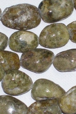 346a868d-4202-599e-ac99-3a02c86e5cf0.jpg Green Garnet Nugget Beads | 16"str apx