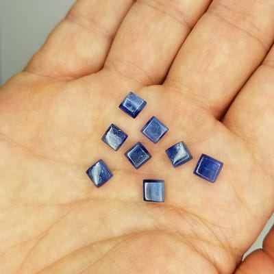 36cbd821-51e4-58ea-b743-b95f57f2bf7f.jpg Blue Kyanite 6mm Square Cabochon