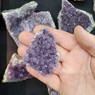4ad76e0a-7047-5d93-88df-253b46ac2eca.jpg Amethyst Clusters 1 Pc Mixed Grades