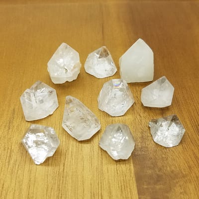 2a481baf-ec90-5546-886b-0cb5732de5e0.jpg Apophyllite Pyramids 10pc