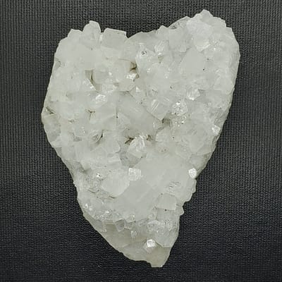 5110af08-a777-5bf3-9fcb-ecb54c74da2e.jpg Apophyllite Heart Crystal Cluster
