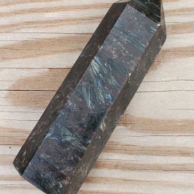 8ca3b682-404a-5577-868a-3c24cb75990b-1.jpg Arfvedsonite Polished Point #22