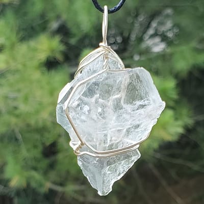 10edb310-81aa-5e72-a808-9cf4d98822c6.jpg Natural Clear Quartz Crystal Wire Wrapped Pendant