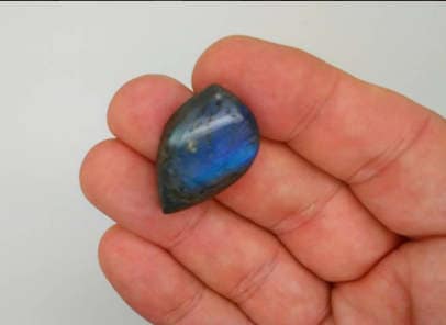 8281185e-cefe-58f5-828b-83639f90abef.jpg Labradorite Cabochons | Large Free Form #B1C