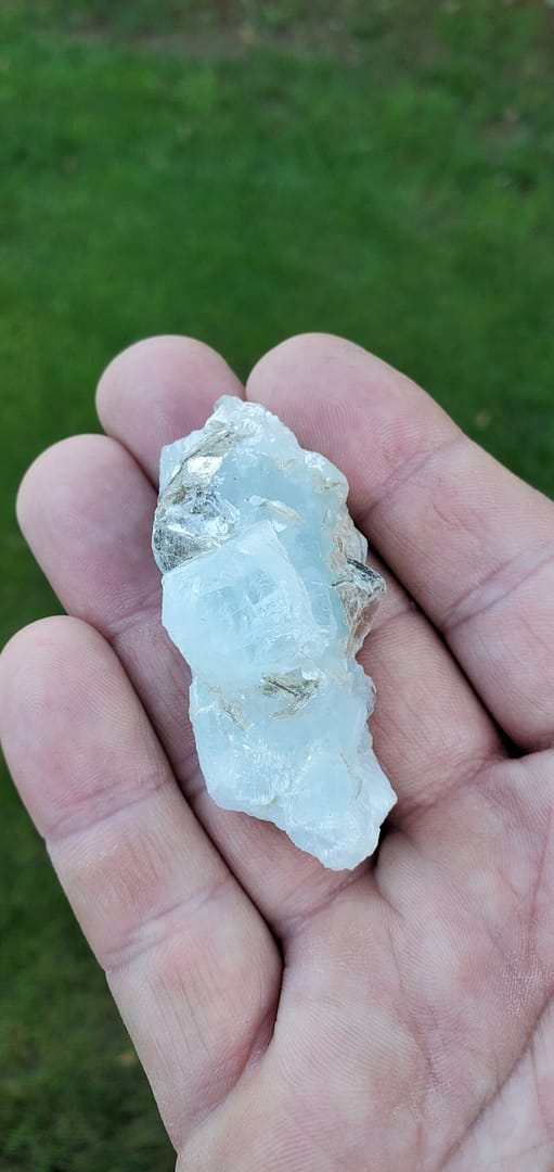 f7a0ece2-d7a9-5ebb-9796-3b669bc0f0eb.jpg Aquamarine Crystal Specimen AQ2
