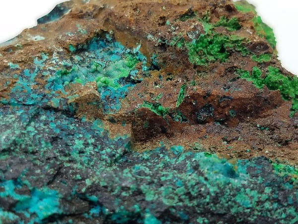 f328e200-588d-5d1f-a350-dbbcd099572a.jpg Chrysocolla Natural Specimen Wholesale 1 LB