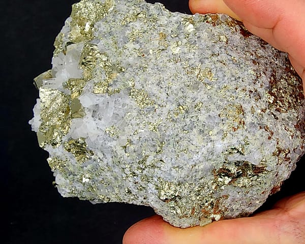d7e49512-0595-5ccd-8d57-57e737caf34f-1.jpg Large Quartz Cluster with Pyrite – 1035g | Huanzala Mine, Peru