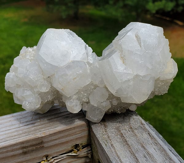 4e43d6b5-2408-5ef5-a066-70d7c422feb8-1.jpg Apophyllite Stalactite Specimen #6A