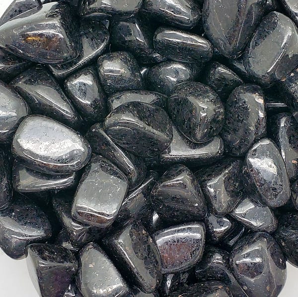 09e92430-43dc-5438-bc4a-3cb0b8e47223.jpg Indian Nuummite Tumbled Stone | 1 Pc