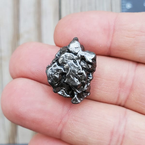 11236a93-d002-5f25-b631-81ffbdb2e4b6.jpg Meteorite Specimen | Campo Del Cielo | Q4