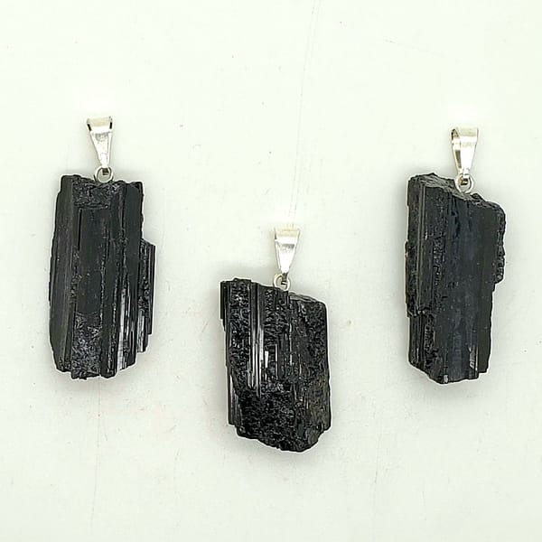 12ab89b3-cb45-531f-bea2-1b5ca1e1dd84.jpg Black Tourmaline Pendant | 1 pc