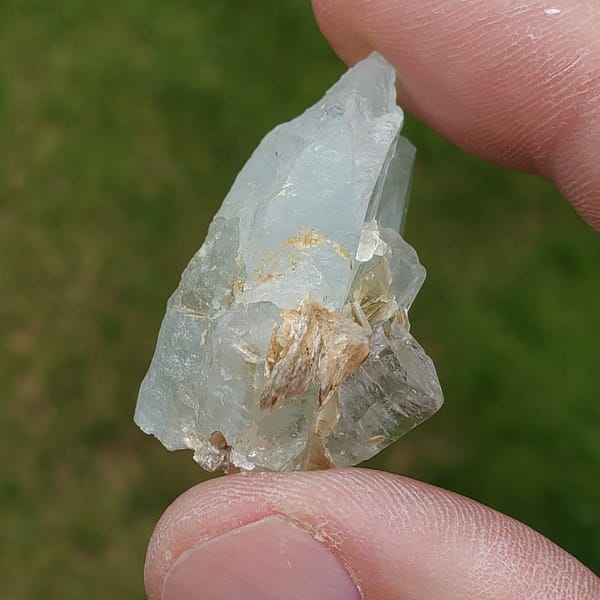 3388b08c-beaa-5db3-81b8-93f02f0ab877-1.jpg Aquamarine Crystal AQ4