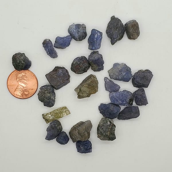 592f3624-c89e-5431-aa67-dc9cbb40ae72-1.jpg Tanzanite Rough | 1oz Bag | Mix size