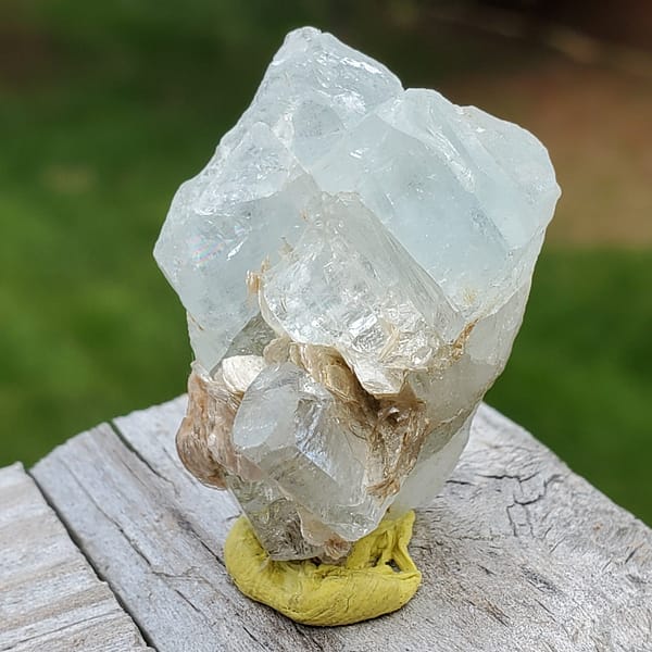 6f58e5aa-71ca-5339-9cb8-372a319616c4-1.jpg Aquamarine Crystal AQ4