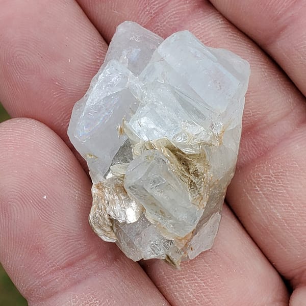 b3b9fab7-7e6f-5b1a-b1a2-cd4b3e860ccb-1.jpg Aquamarine Crystal AQ4