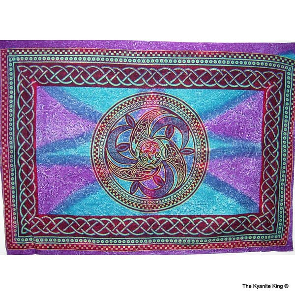 93380e6e-7f35-5b47-aaf9-1484f59ccadb.jpg Purple and Blue Celtic Spiral Tapestry Medium Size 58x82
